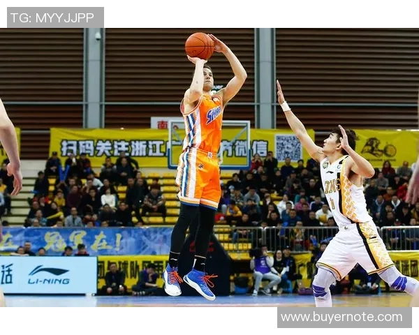 上海篮球队耐力表现创新高引发热议全联盟关注球队训练新策略